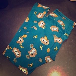 Lularoe OS Owl legging